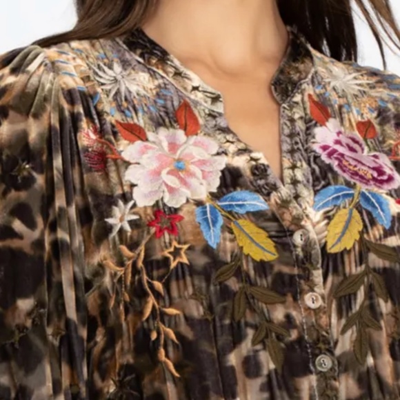 Floral Embroidered Midi Dress - Picture 4 of 9